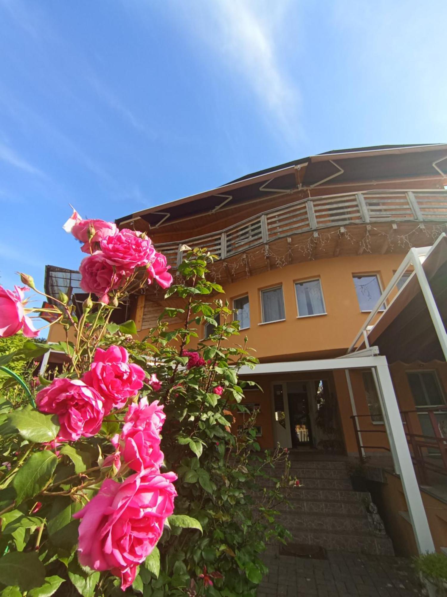 Casa Tudor Turda Eksteriør billede